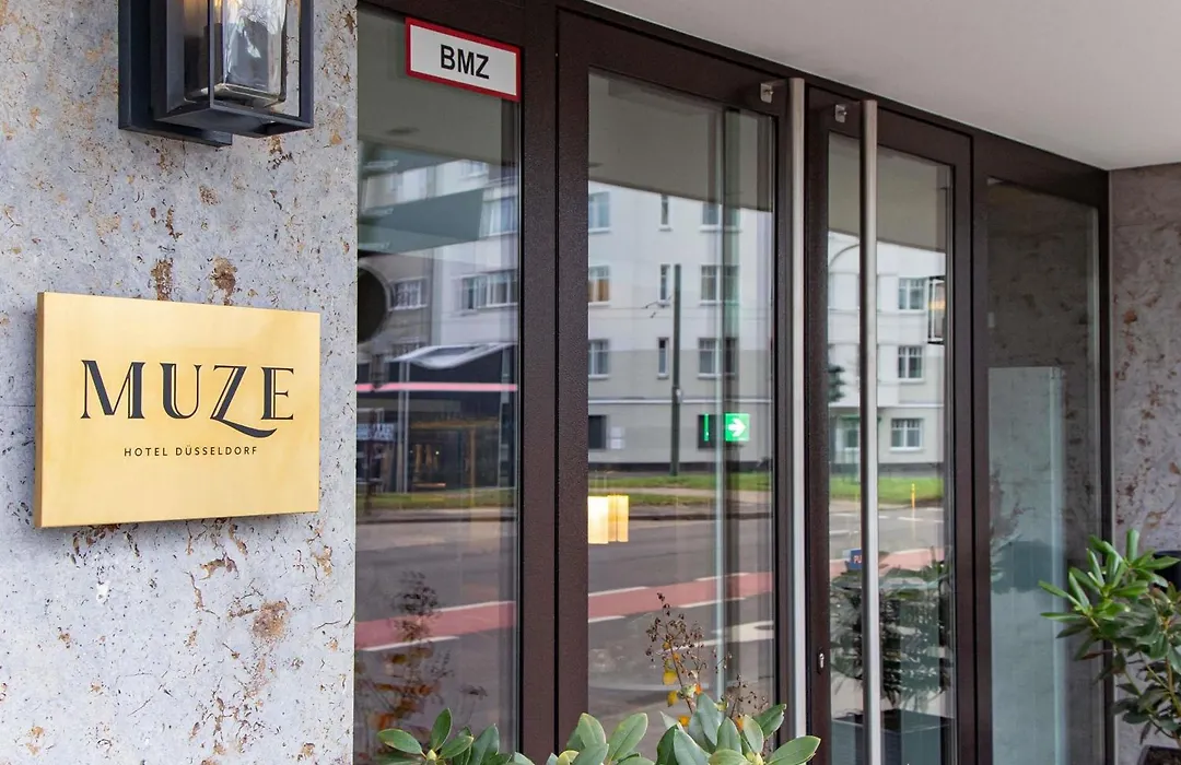 MUZE Hotel Dusseldorf - Handwritten Collection-1