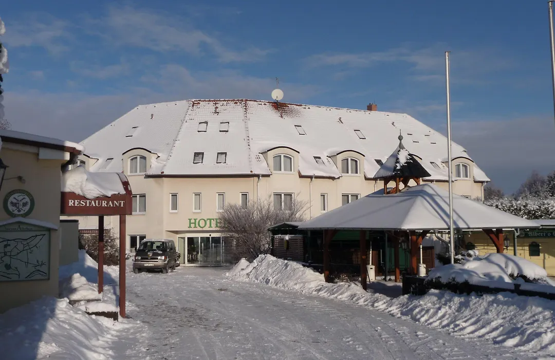 Hotel Pesterwitzer Siegel-1
