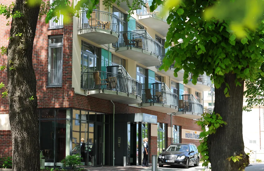 Park-Hotel Hübner-1