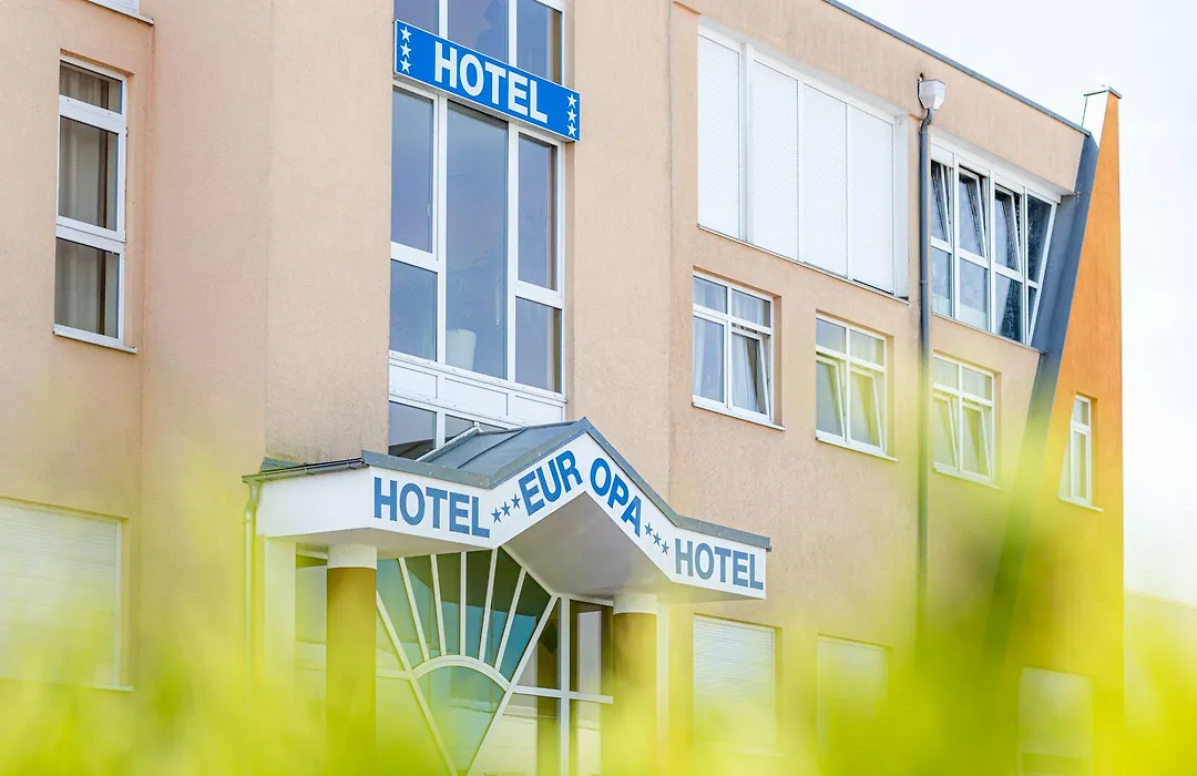 Europa Hotel Garni Free Parking-1