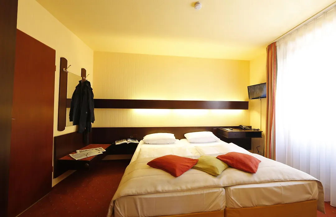 Hotel Karl Noss-1