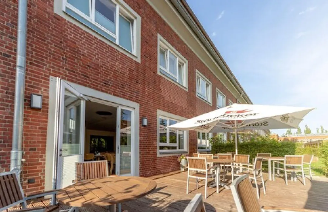 Hotel Ruegenblick-1