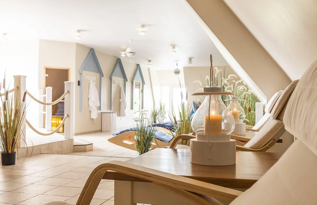 Hotel Pharisäerhof - DAS Hundehotel auf Nordstrand mit Restaurant und Café-1