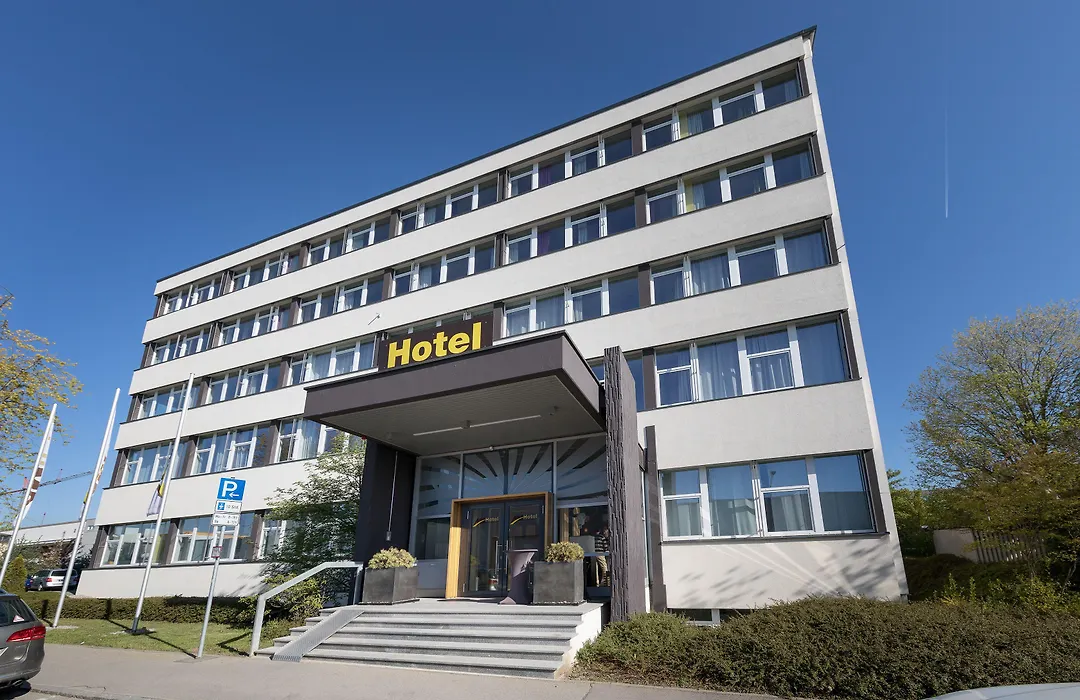 AMH Airport-Messe-Hotel Stuttgart-1