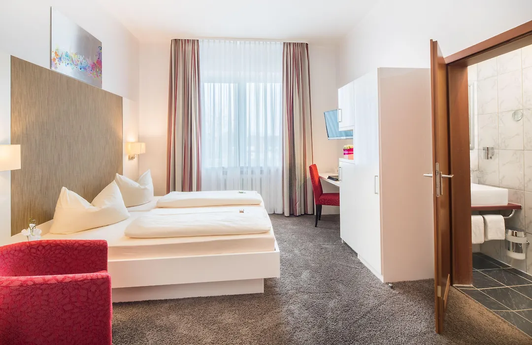 Hotel Monopol-1