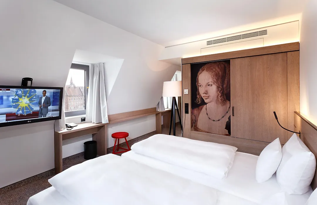 Sorat Hotel Saxx Nürnberg-1