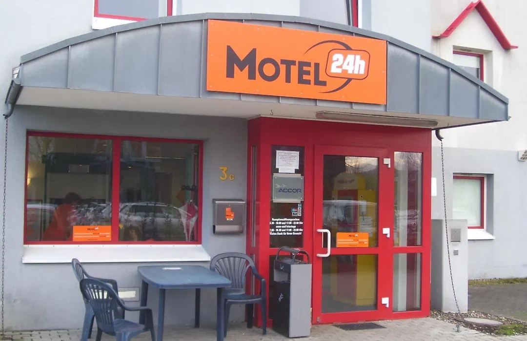 Motel 24h Bremen-1