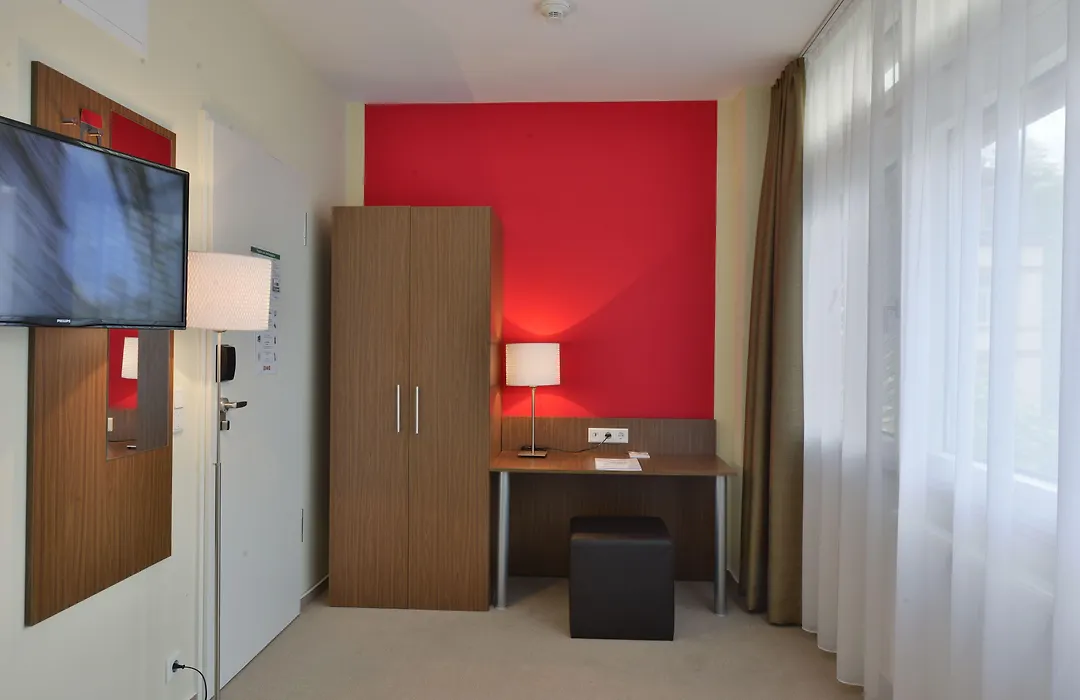 INVITE Hotel Fulda City Hauptbahnhof-1