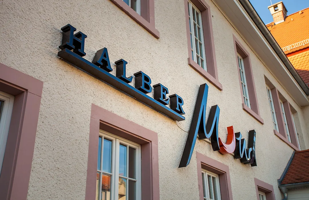 Halber Mond-1