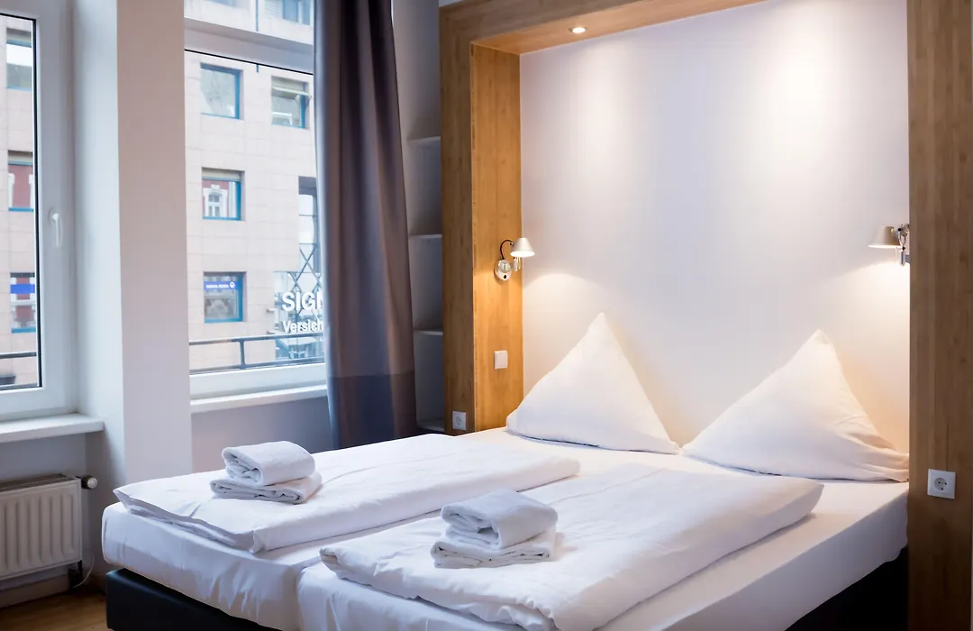 Dingdong Koblenz - City Apartments-1