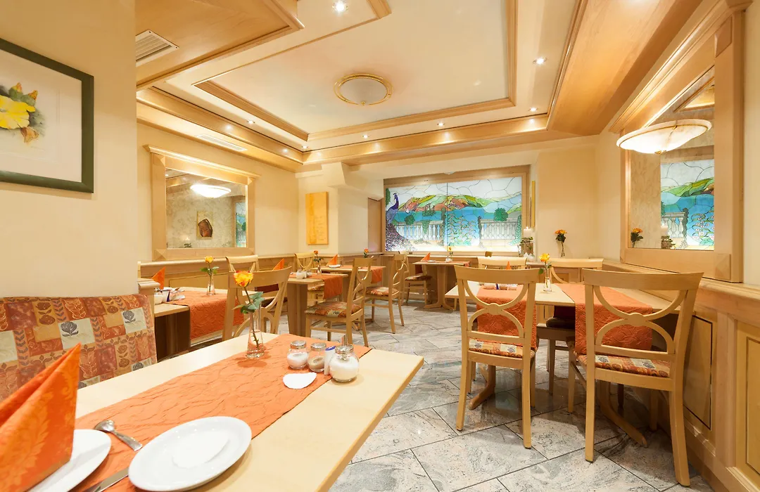 City-Hotel Garni-1