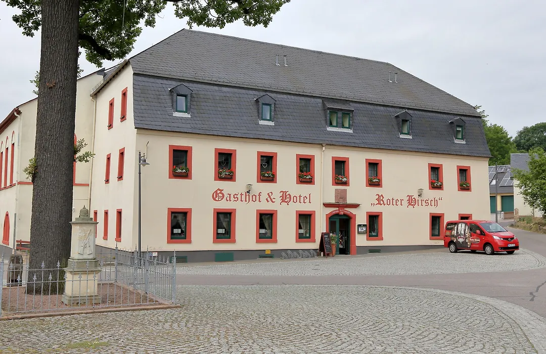 Gasthof und Hotel Roter Hirsch-1