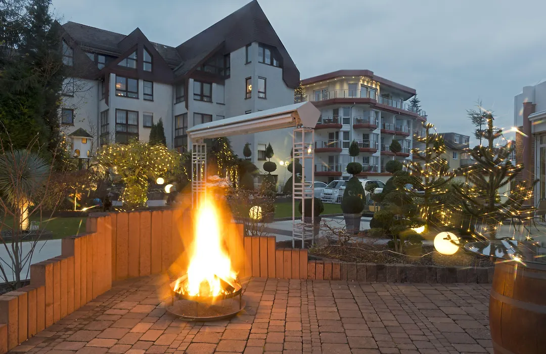 Rheinhotel Larus-1