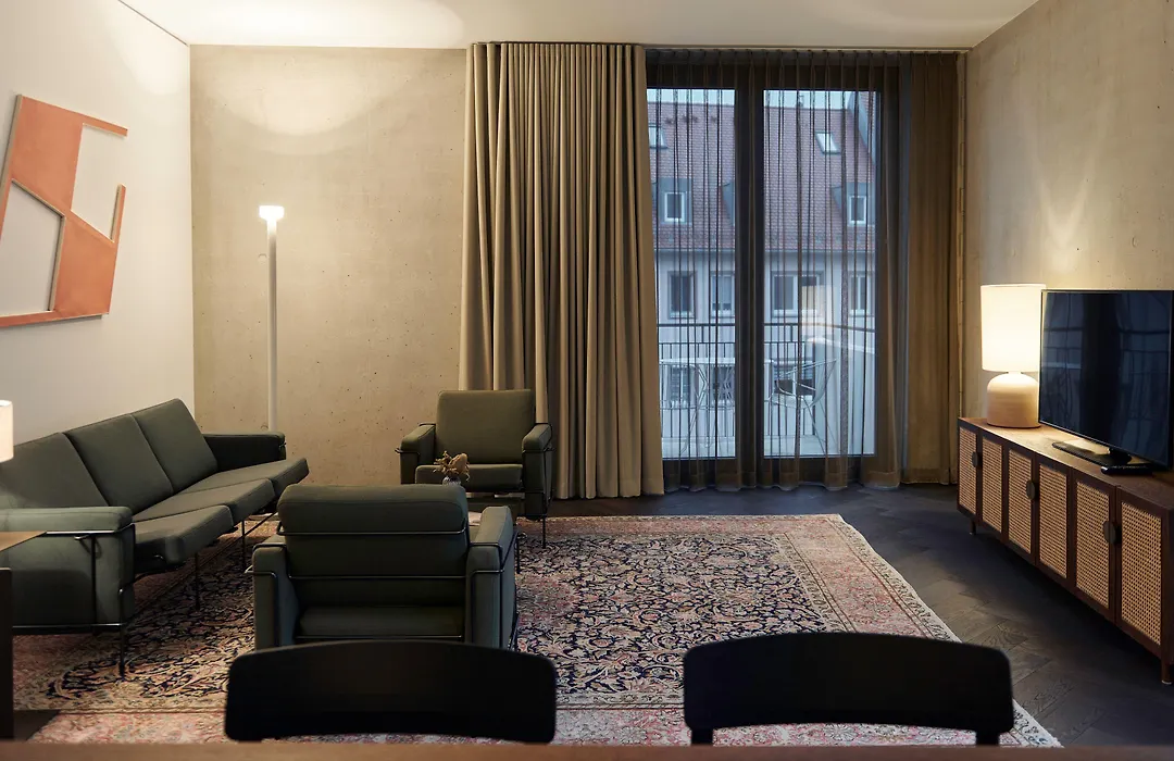 Karl August - a Neighborhood Hotel-1