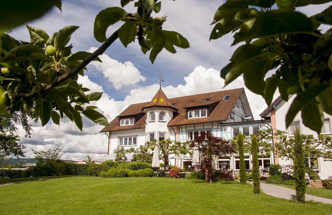Reck's Hotel-Restaurant-1