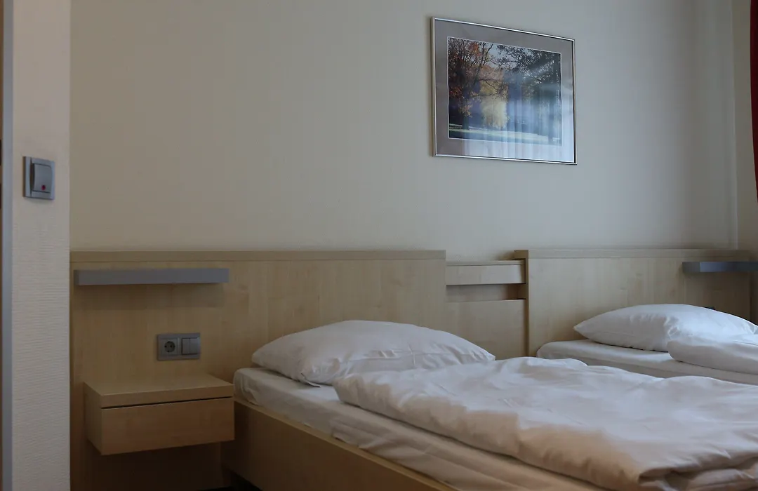 Autohof Hotel Salzbergen-1