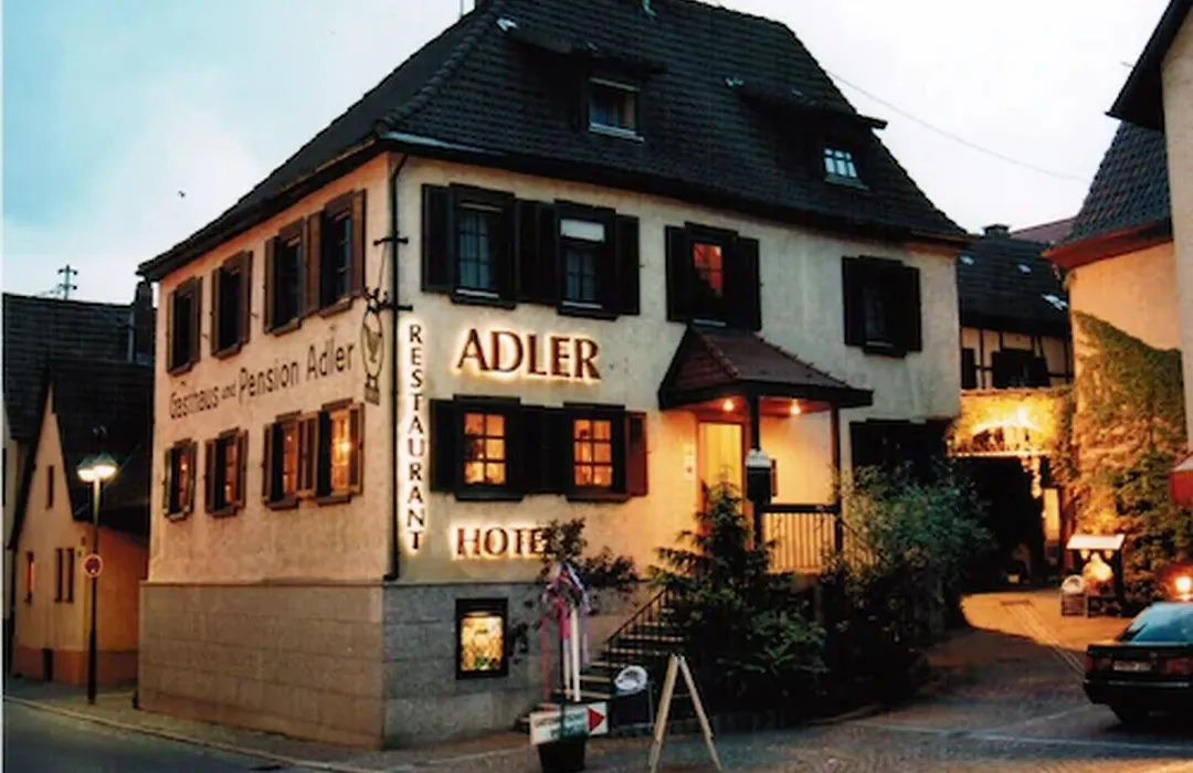 Adler Gaststube Hotel Biergarten-1