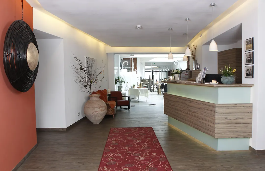 Hotel-Restaurant Pfälzer Hof-1