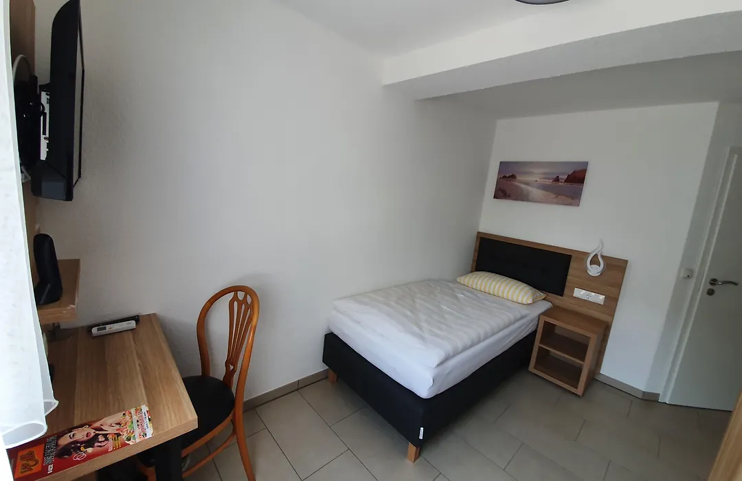 Gap Hotel Garni-1