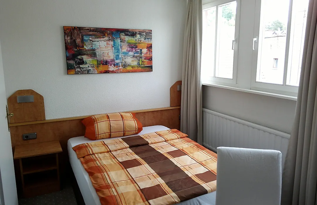 Hotel Goldenes Lamm-1