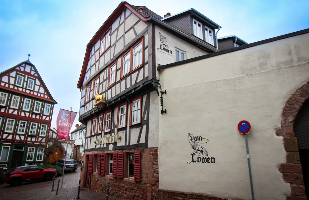Hotel und Restaurant Zum Löwen-1