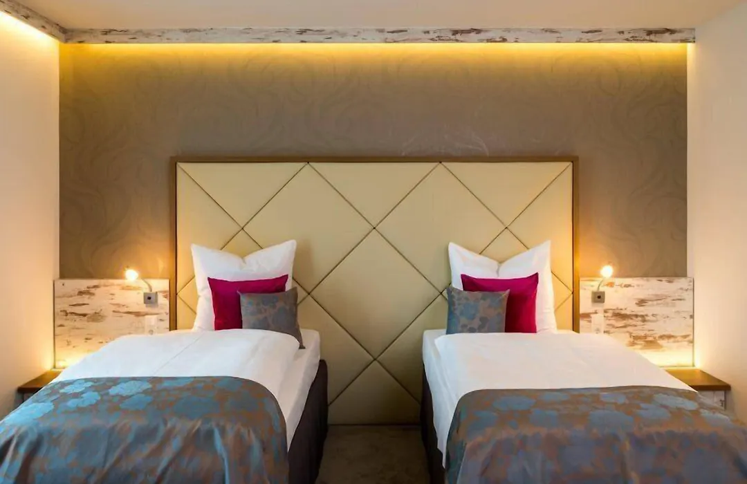 Hotel Allegro-1
