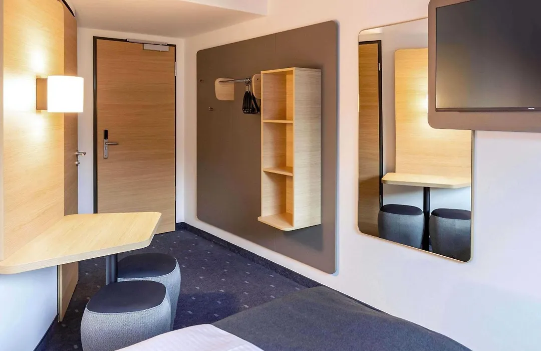 B&B Hotel Ingolstadt-Lenting-1