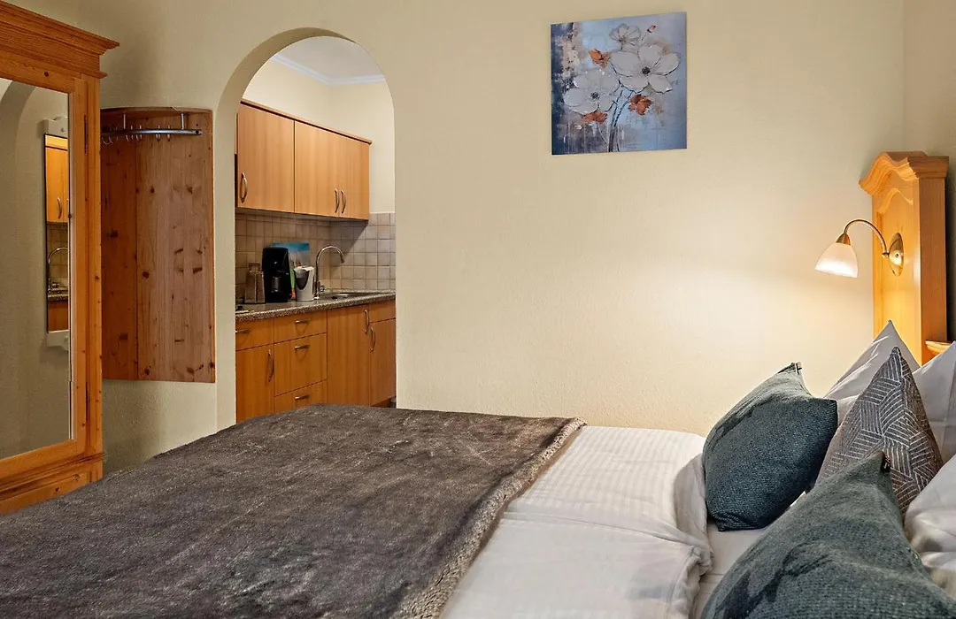 Apparthotel Jagdhof-1