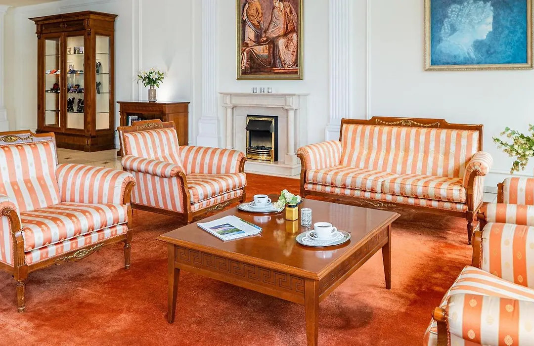 Victor'S Residenz-Hotel Erfurt-1