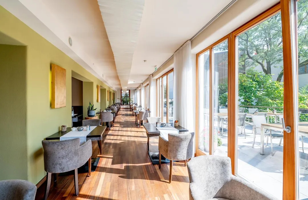 Bio Thermalhotel Falkenhof-1