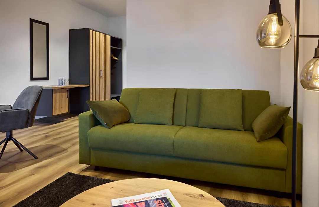 Lindner Nürburgring Motorsport Hotel-1