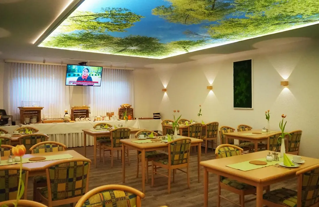 Land-gut-Hotel Räuber Lippoldskrug-1
