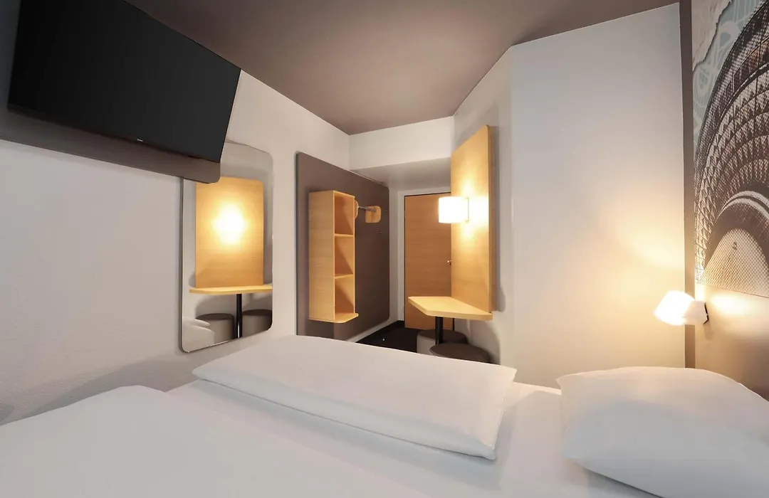 B&B Hotel Berlin Genshagen-Nord-1