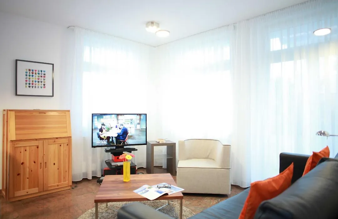 Ferienwohnung Warnemünde L (S)-1