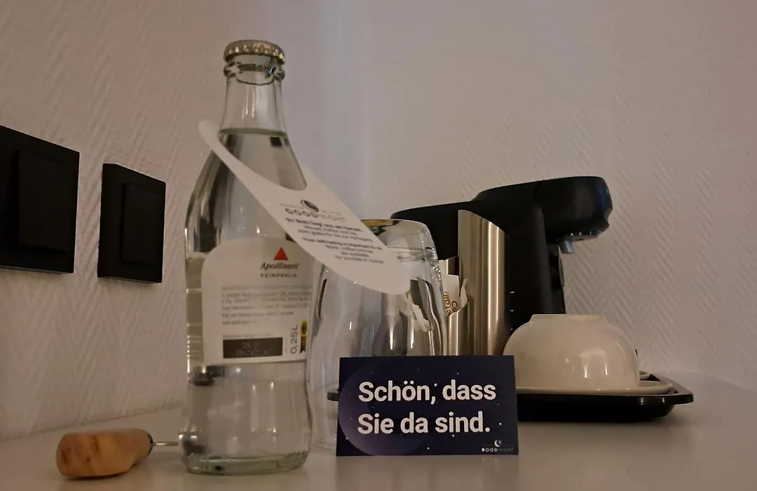 Augenblick Goodnight-1