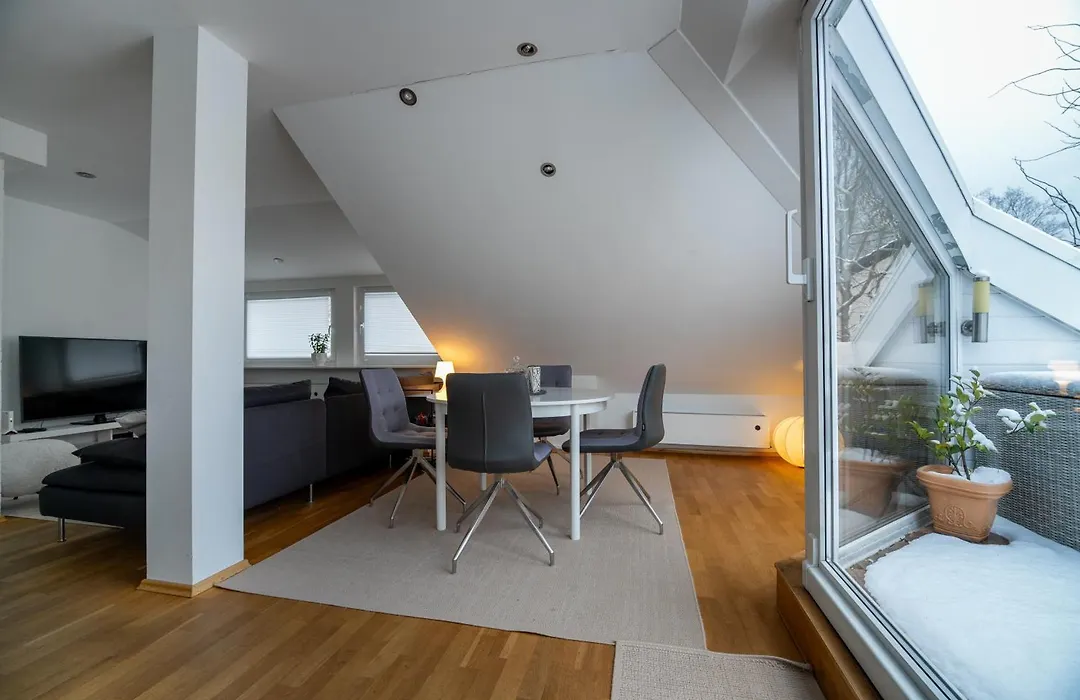 Wohnung mit einer Sauna direkt am Park-1