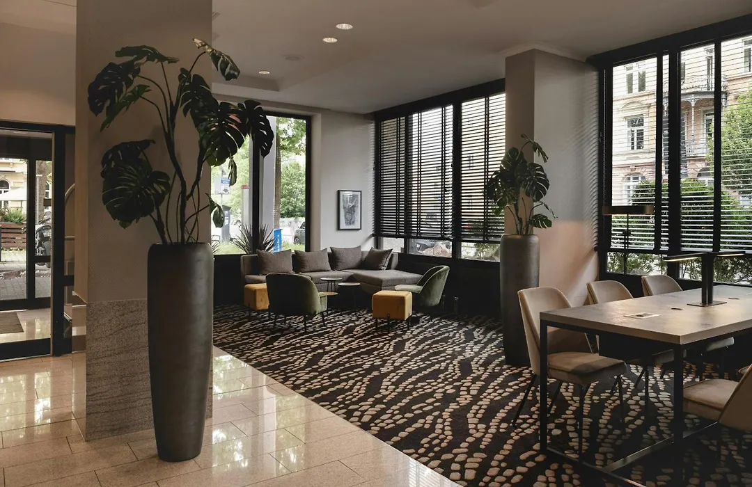 Leonardo Hotel Heidelberg City Center-1