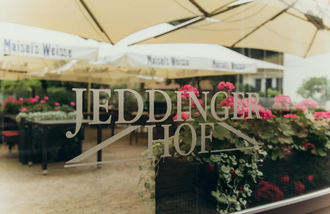 Jeddinger Hof Land- und Seminarhotel-1