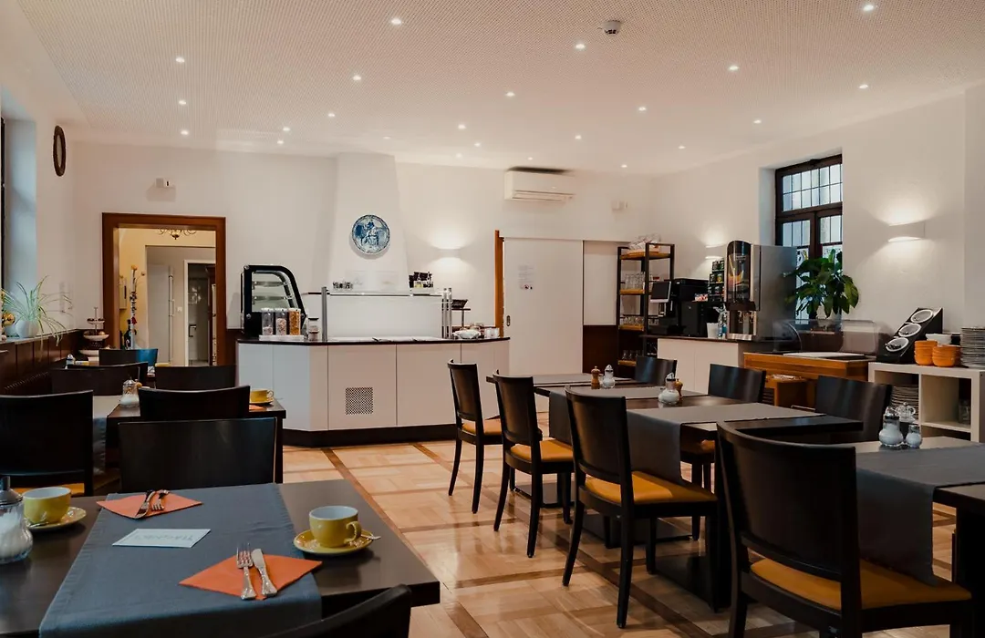Hotel&Gasthaus Backmulde-1
