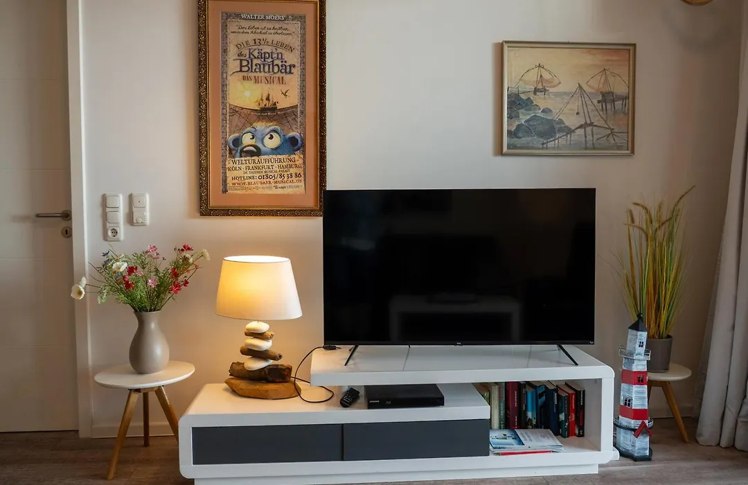 145 Meerblick Ferienwohnung-1
