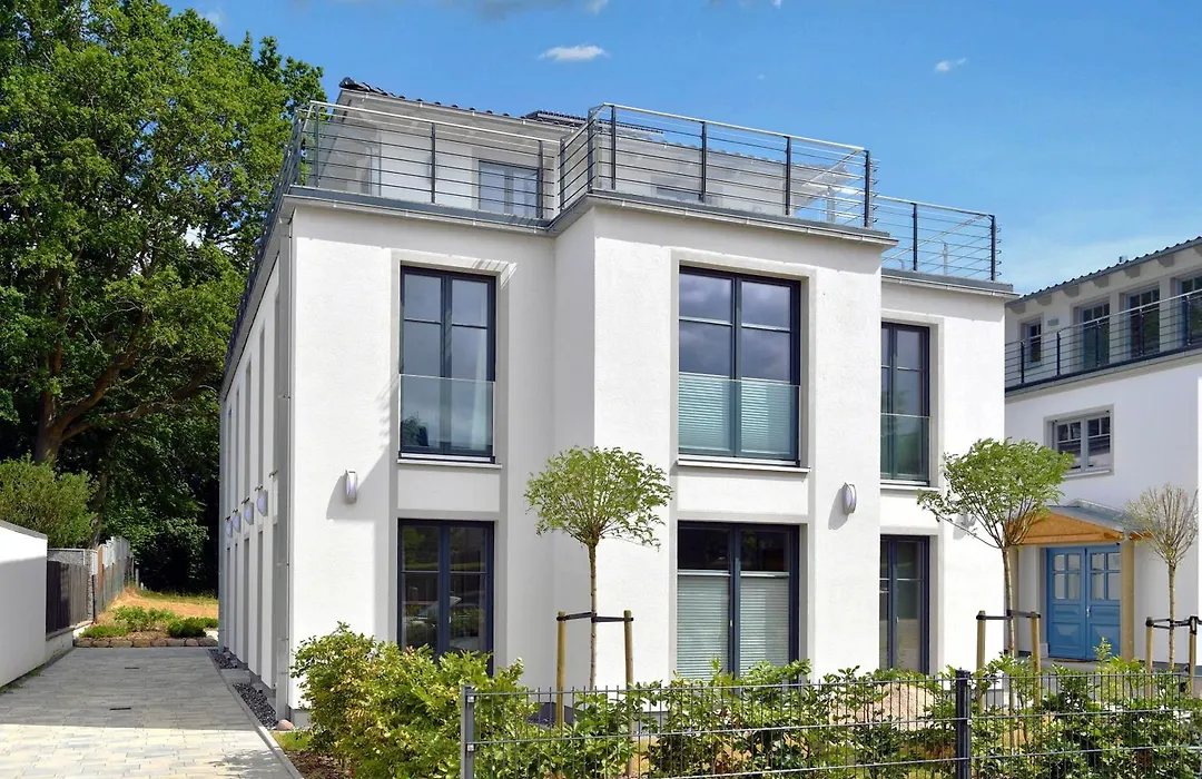 Villa LEVANTE in Binz - Gartenwohnung mit Kamin, Sauna, Terrasse-1