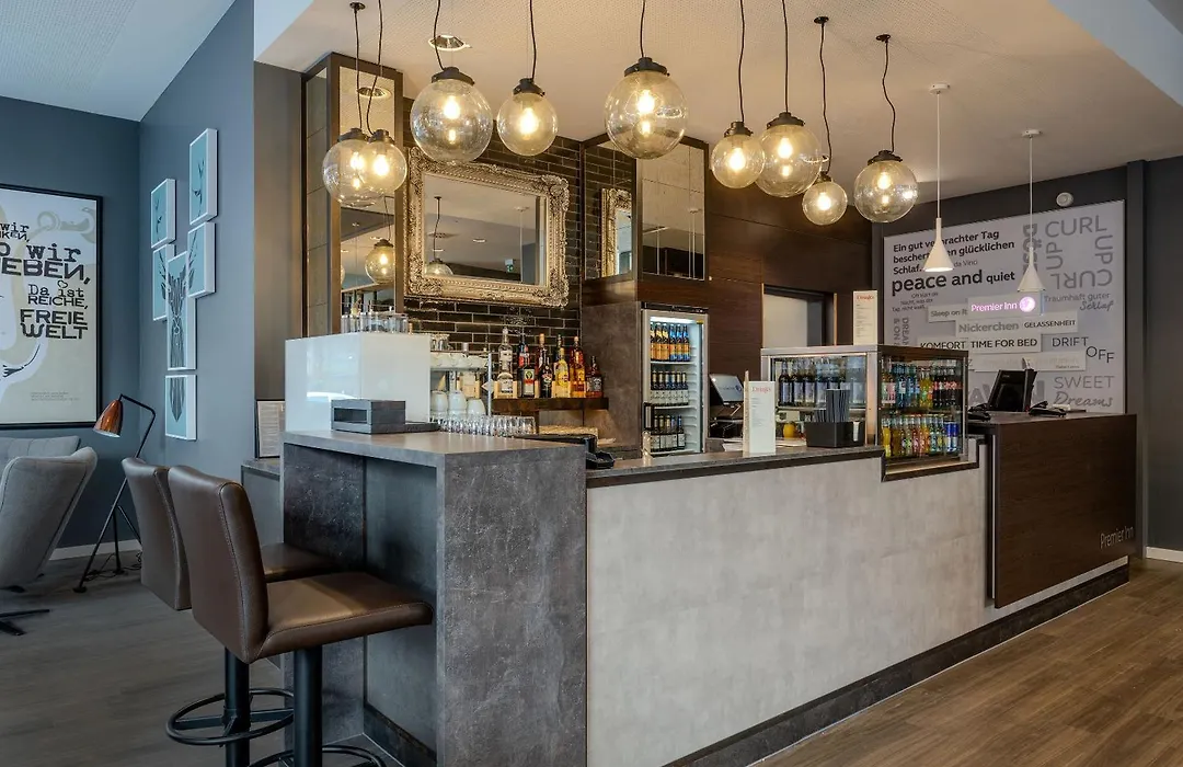 Premier Inn Koblenz City-1