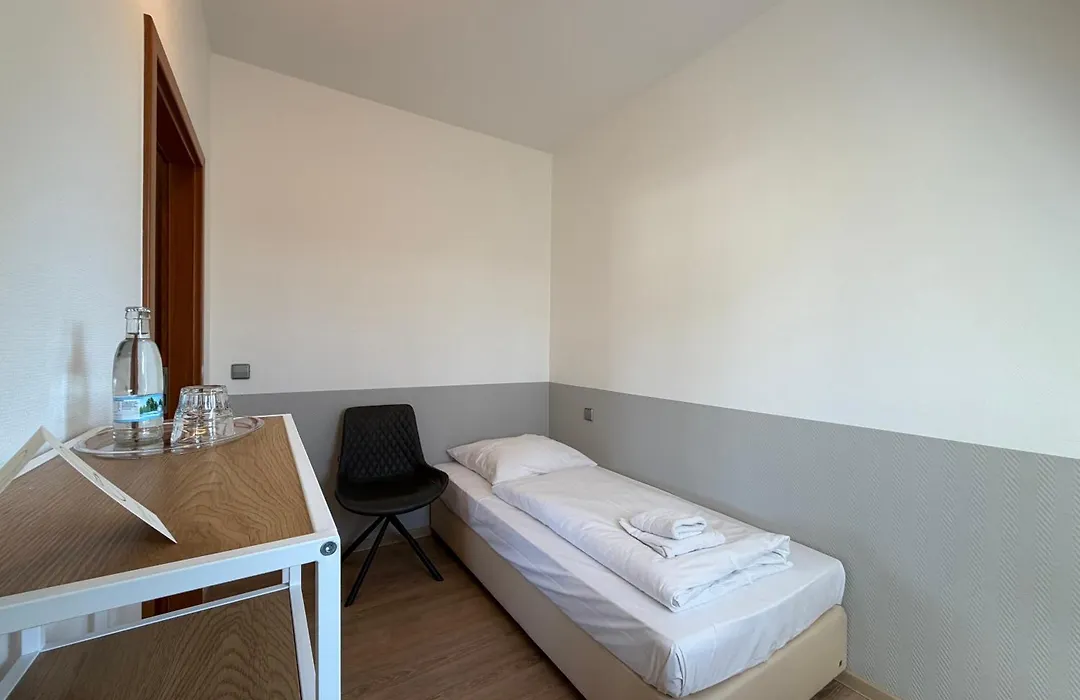 Hotel Liszt-1