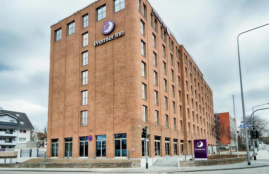 Premier Inn Wiesbaden City Centre-1