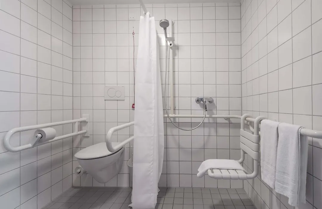 ibis Budget Rostock Broderstorf-1