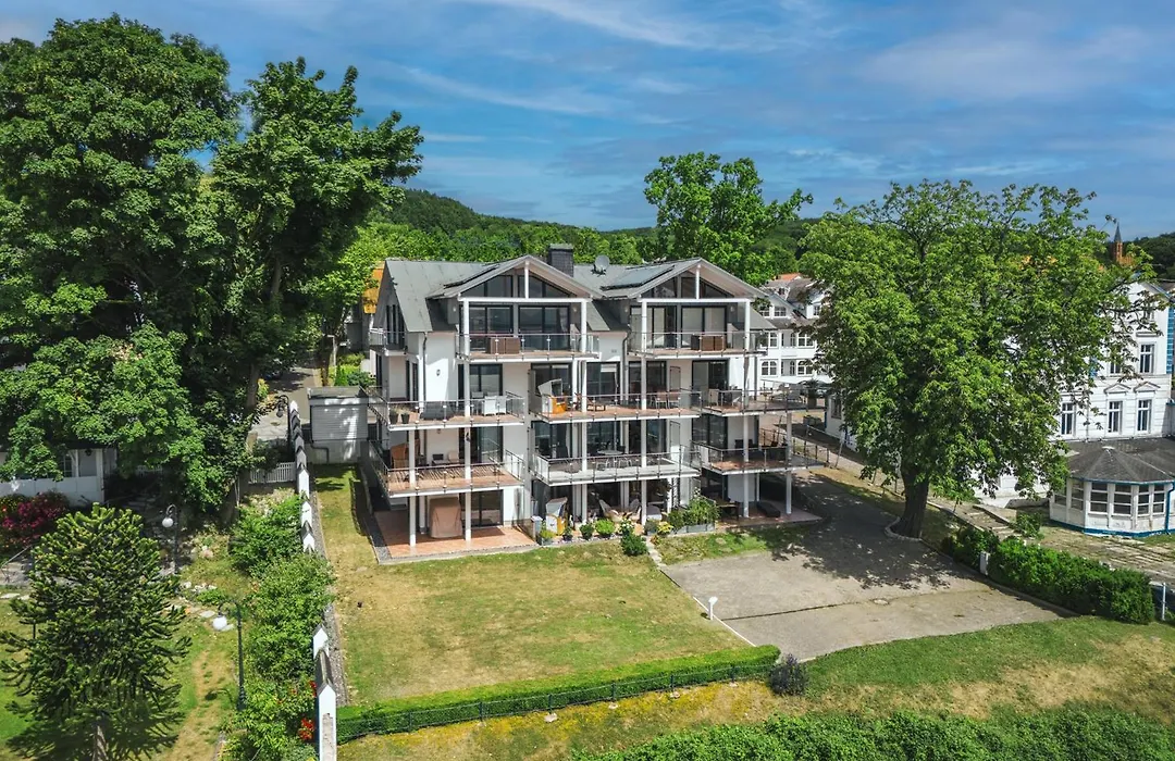 Villa Friede Marie FeWo Ostseeweitblick-1