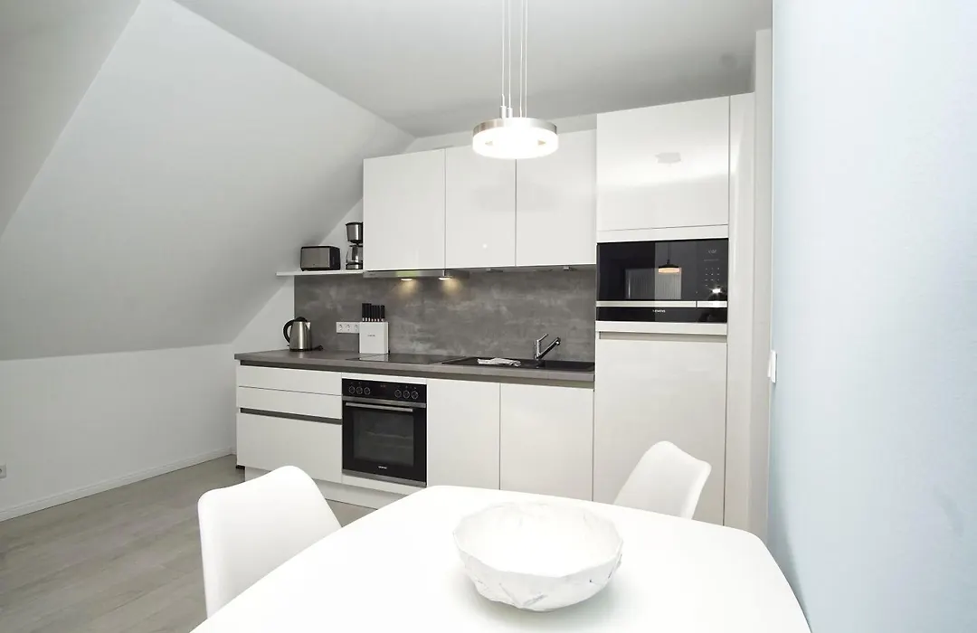 Haus Inselwind Ferienwohnung 16 MEERwind mit gratis Nutzung vom AHOI Erlebnisbad und Sauna in Sellin-1