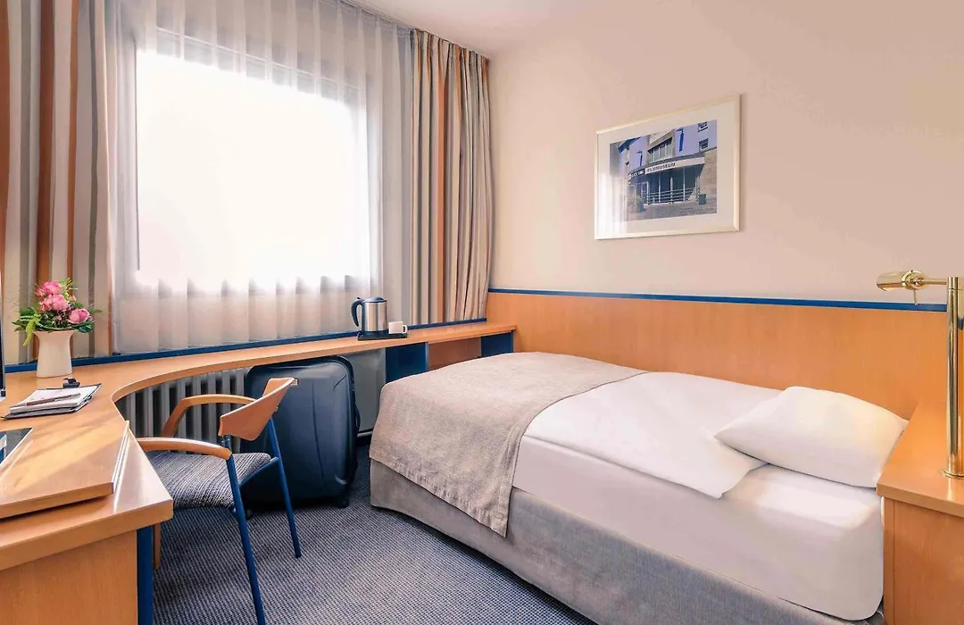 Mercure Hotel Düsseldorf City Center-1