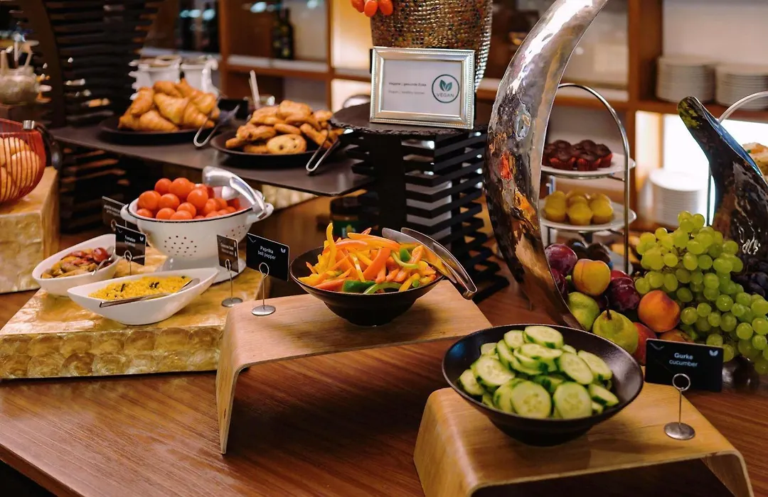 Moevenpick Hotel Stuttgart Airport-1