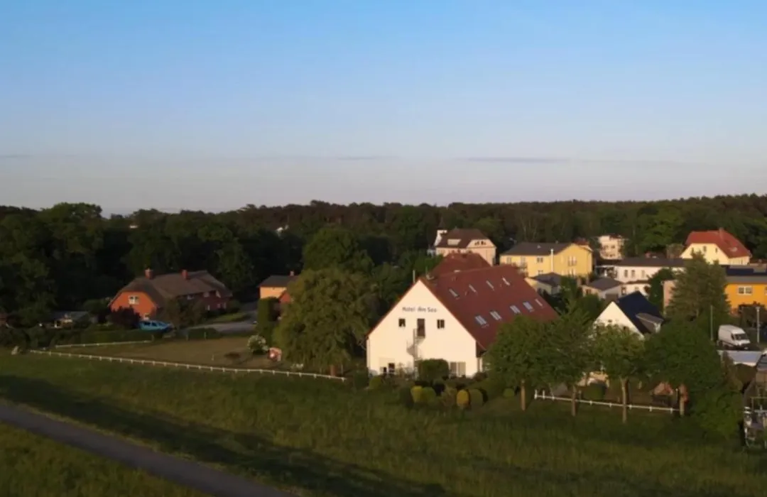 Hotel Am See-1